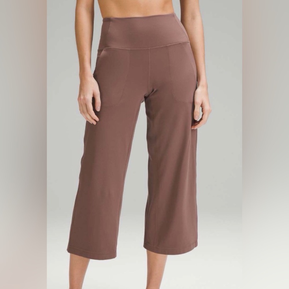 Lululemon Athletica Chocolate Cropped Pants